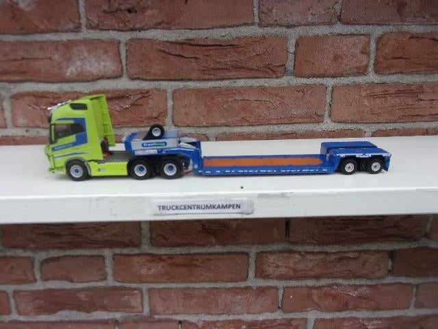 WSI   Volvo  FH5  Globetrotter  van  Nordic  Crane.