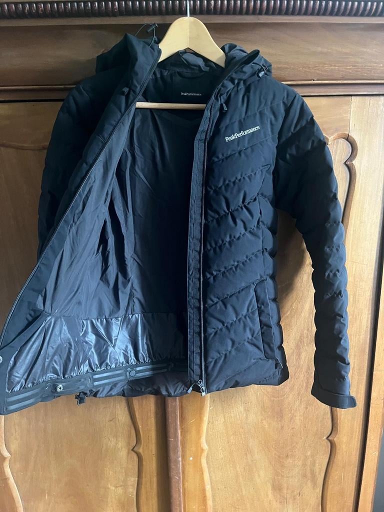 Peak performance jas maat xs, Ophalen of Verzenden, Zo goed als nieuw, Maat 34 (XS) of kleiner, Zwart