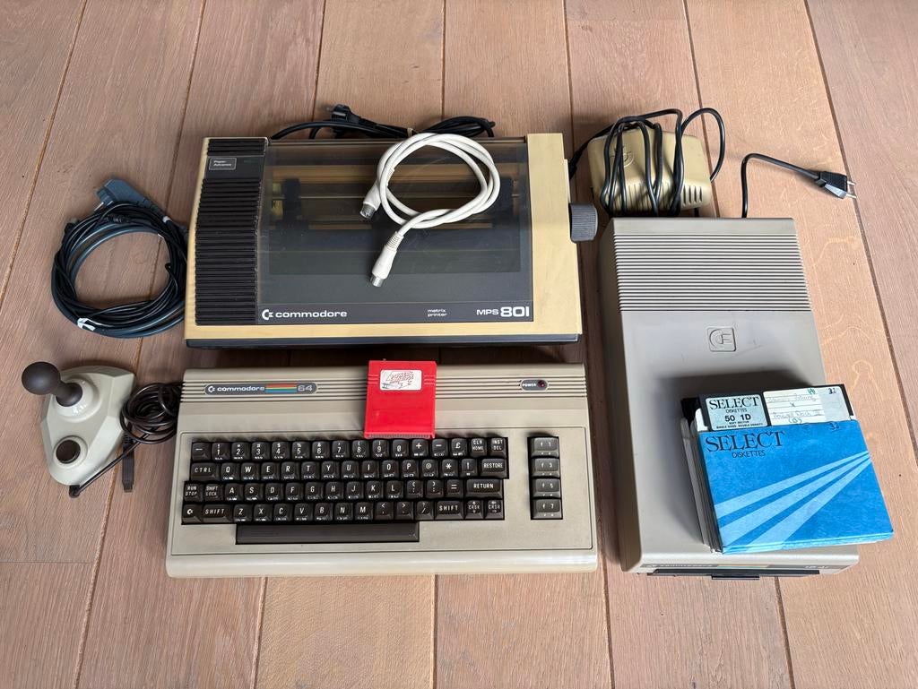 Commodore 64 compleet met JiffyDOS, printer en joystick, Ophalen