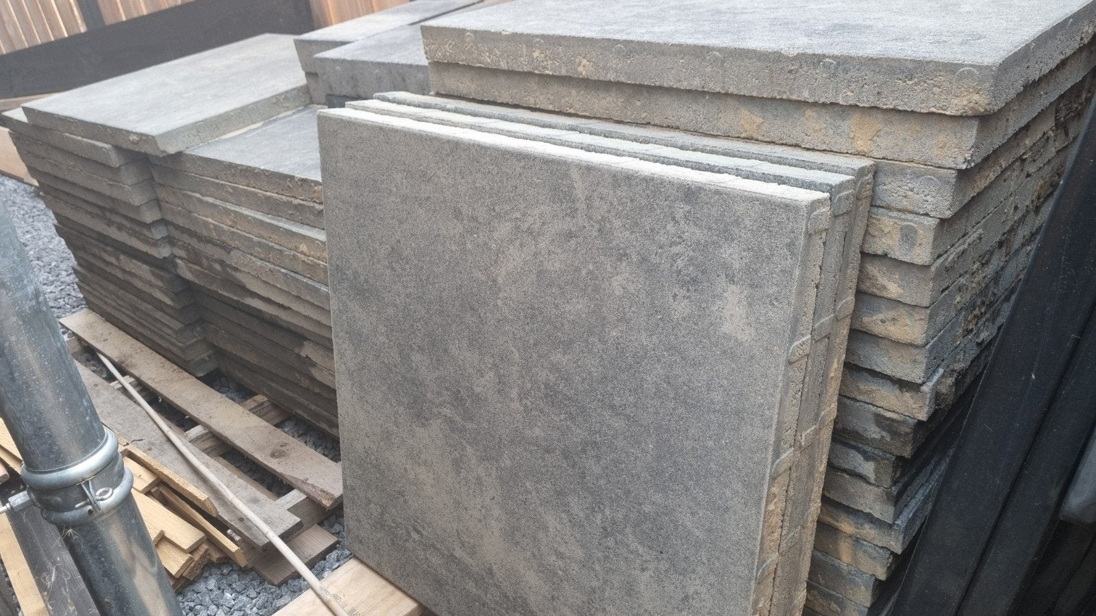 Restpartij 60Plus Soft Comfort Betontegels 60x60x4cm, Tuin en Terras, Ophalen, Zo goed als nieuw, 10 m² of meer, Beton