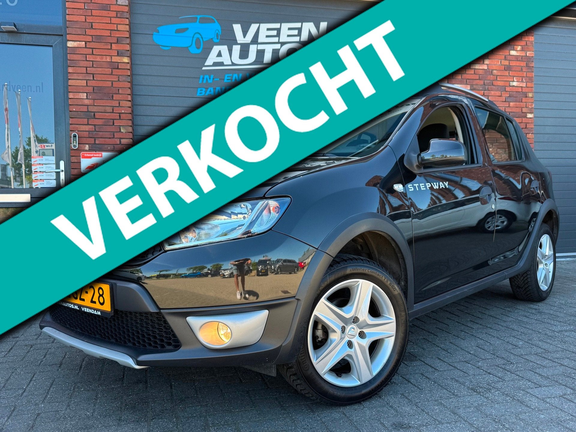 Dacia Sandero 0.9 TCe Stepway Lauréate Weinig KM NAP Cruise, Voorwielaandrijving, Gebruikt, 31 €/maand, Zwart