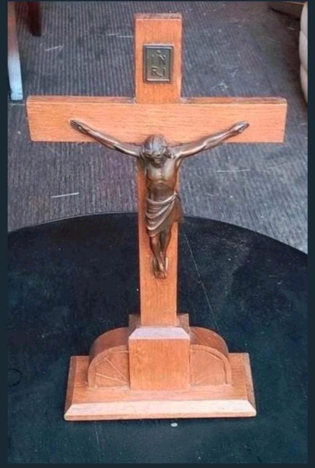 Antiek Eiken Kruisbeeld met Bronzen Jezusbeeld, Ophalen of Verzenden