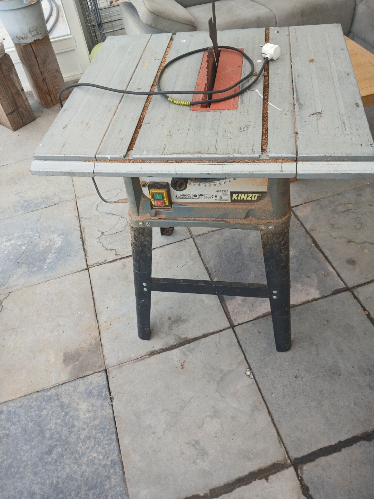 Kinzo Zaagtafel - Krachtige Zaagmachine voor Diverse Klussen, Ophalen, Gebruikt, Cirkelzaag, Kinzo