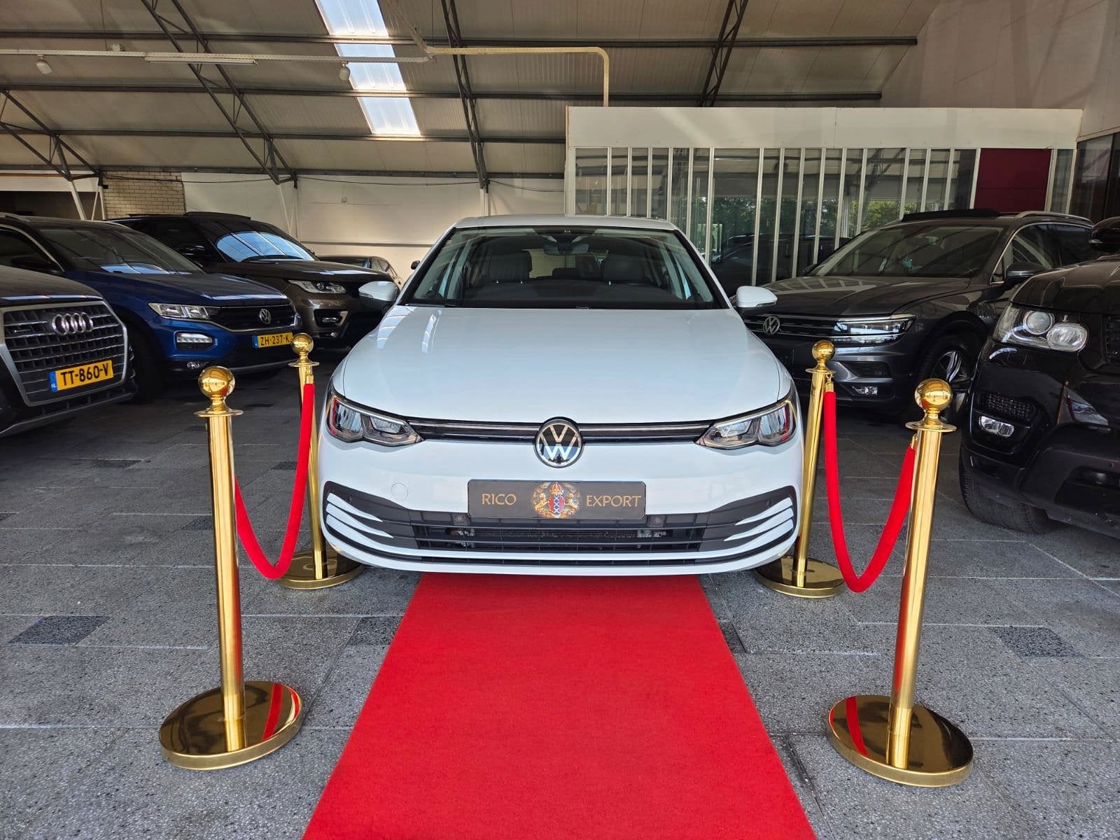 Volkswagen Golf 2.0TDI MODEL 8 DIGITAL DASH BLANCO!, Voorwielaandrijving, Gebruikt, Euro 6, 4 cilinders