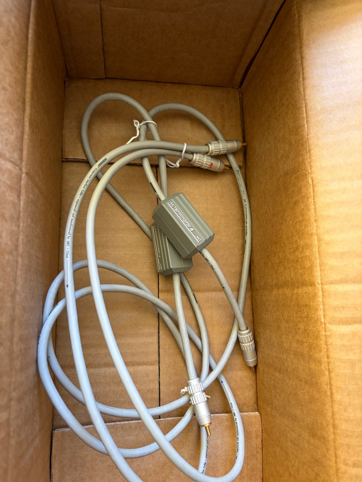 MIT Terminator 4 Cinch Kabel 1,5m met schroefpluggen, Ophalen of Verzenden, Zo goed als nieuw, Minder dan 2 meter, Interlink-kabel