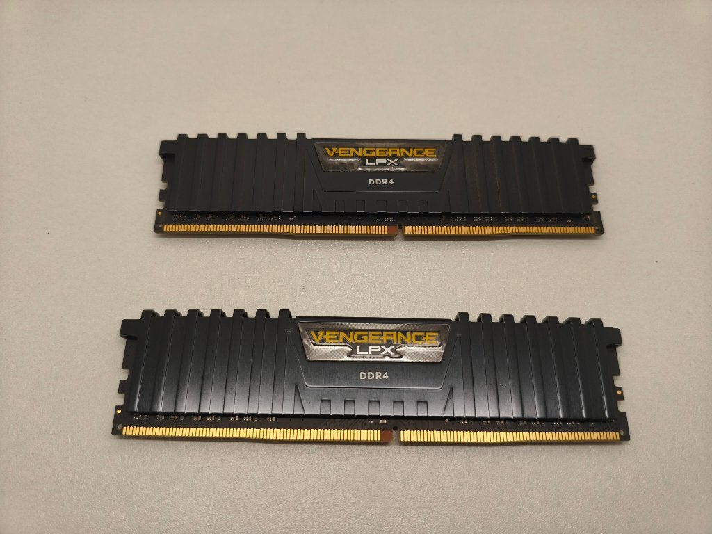 Corsair DDR4 Vengeance LPX 16GB 3200 C16, Computers en Software, RAM geheugen, DDR4, Ophalen of Verzenden, Zo goed als nieuw, Desktop