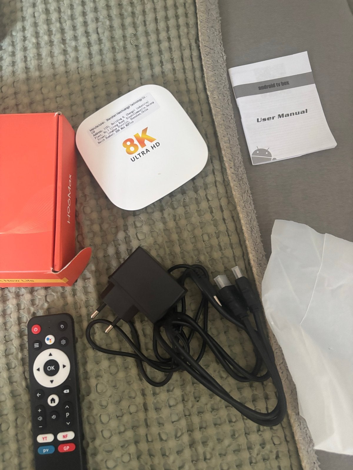 H96Max 8K Ultra HD Android TV Box met afstandsbediening, Ophalen, Zo goed als nieuw, HDMI, Zonder harde schijf