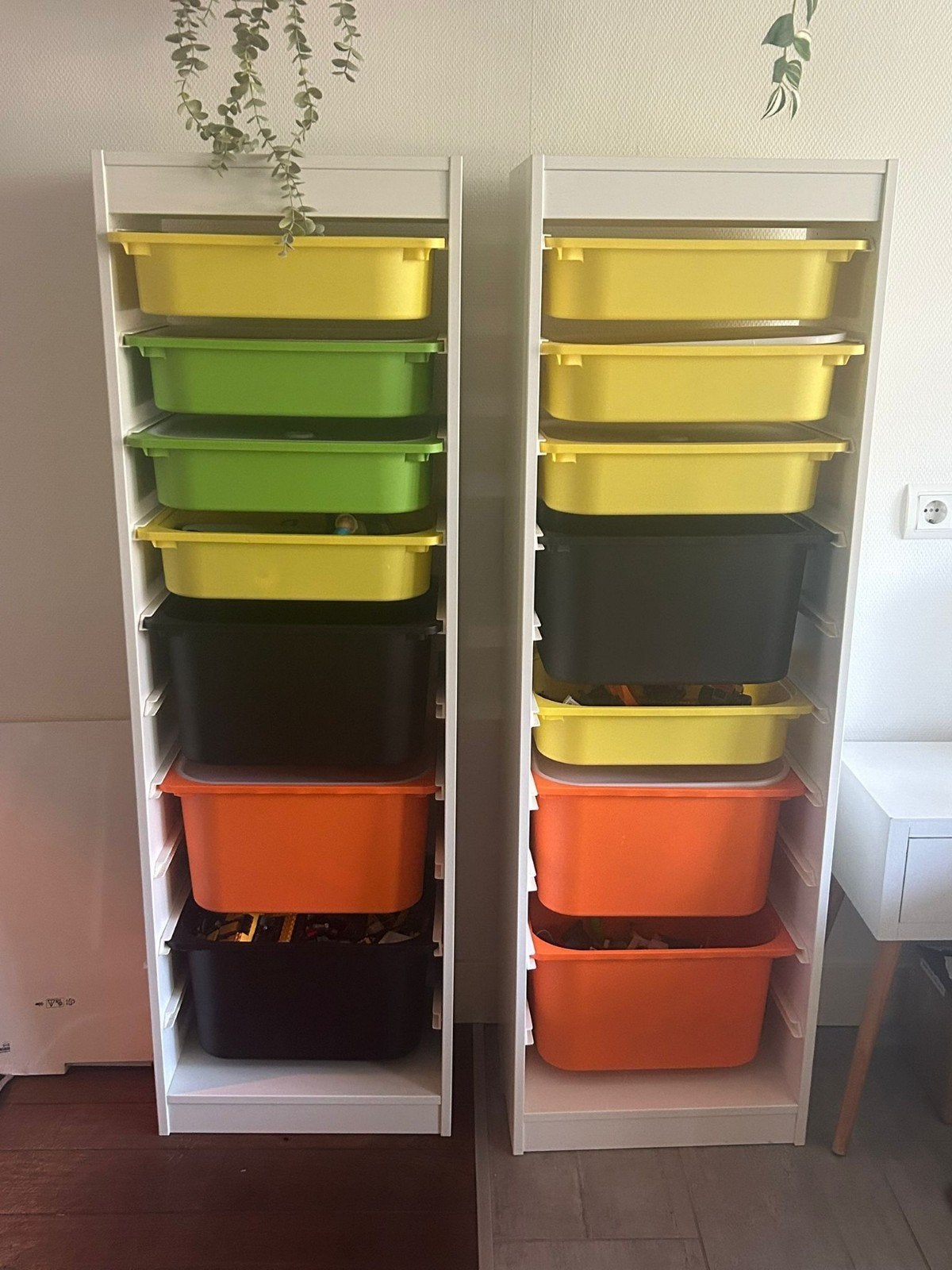 2 Trofast kasten met GEVULDE bakken speelgoed (alleen totaal, Ophalen, Gebruikt, Overige typen