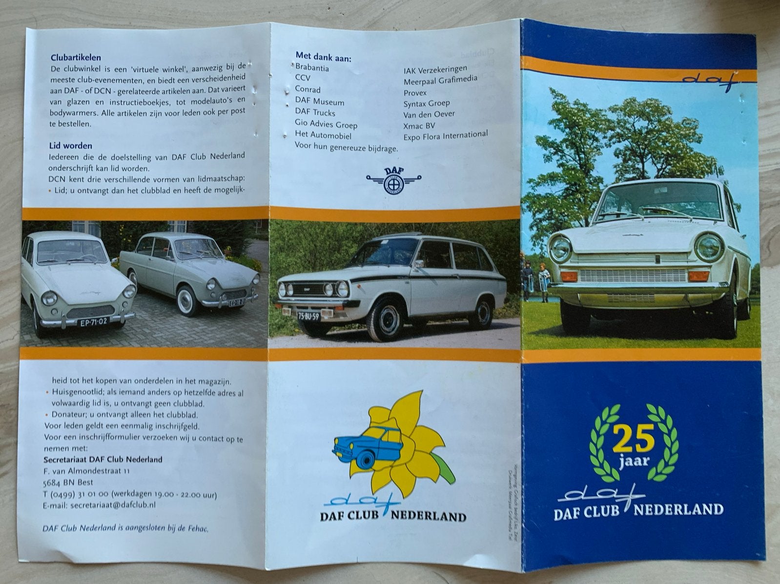 DAF Club Nederland 25 jaar jubileum brochure, Ophalen of Verzenden, Gelezen, Overige merken