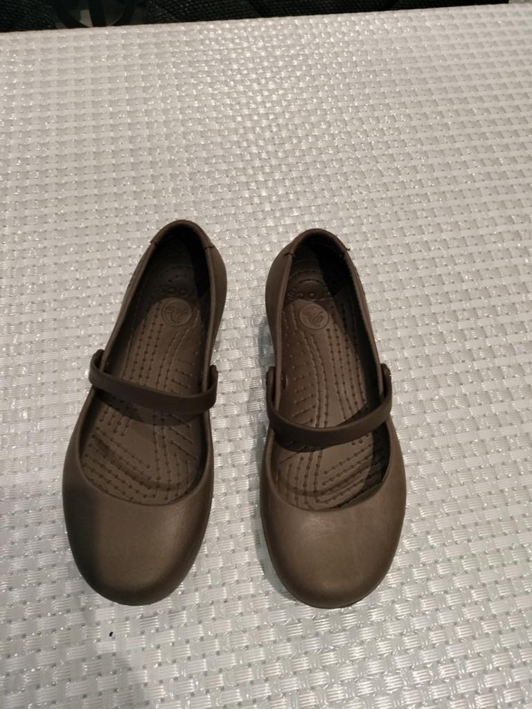 Nieuwe Crocs Ballerina's - Maat 6 (EU onbekend), Kleding | Dames, Schoenen, Bruin, Nieuw, Crocs, Ballerina's
