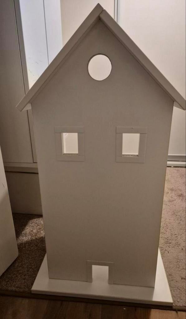"Herenhuis" wit poppenhuis met trapje. Niet standaard, Ophalen, Gebruikt, Poppenhuis