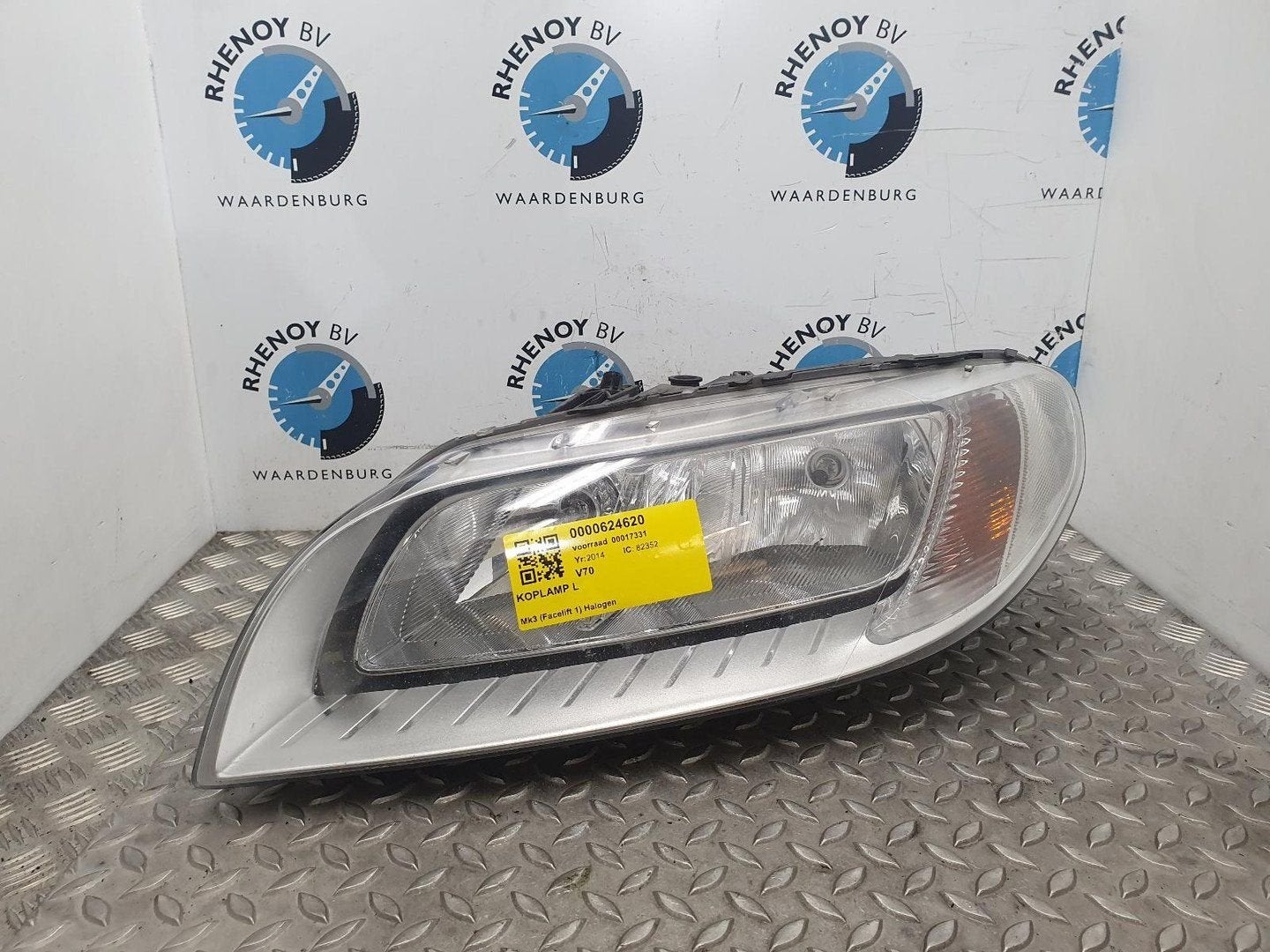 VOLVO V70 2.0 D4 Nordic+  KOPLAMP L 2014, Ophalen of Verzenden, Gebruikt, Stiba lid