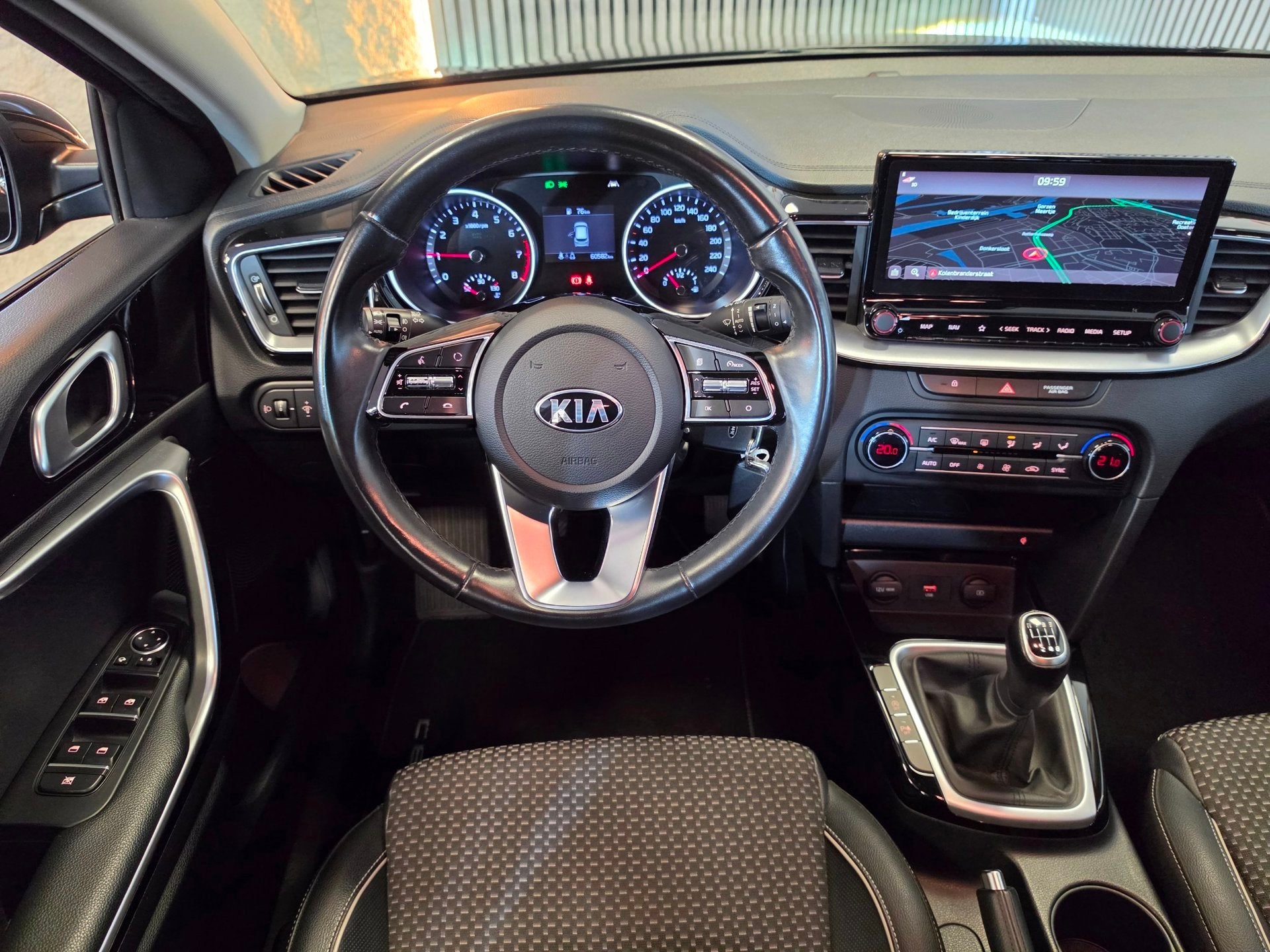 Kia Ceed 1.0 T-GDi GT-Line Edition|GARANTIE|1E EIG|CARPLAY|C, Voorwielaandrijving, Dealer onderhouden, Gebruikt, Euro 6