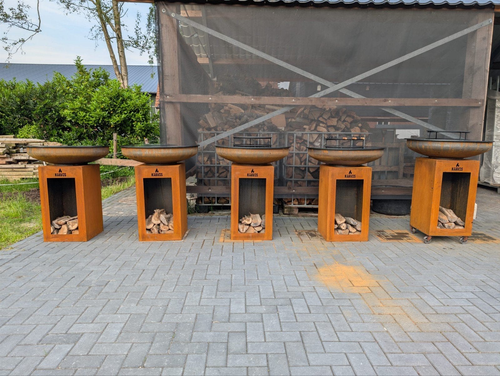 Sfeervolle Plancha Karvos met correnstaal sokkel houtopslag, Ophalen of Verzenden, Nieuw, KARVOS, Met accessoires
