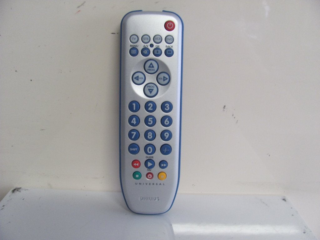 Philips universele afstandsbediening die geprogrammeerd, Ophalen of Verzenden, Zo goed als nieuw, Universeel, Tv