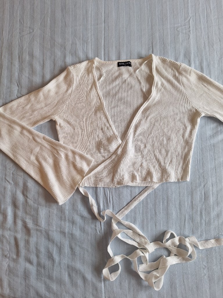 Leuke vest/truitje merk Royal Chick maat M creme/wit, Maat 38/40 (M), Wit, Ophalen of Verzenden, Royal chick