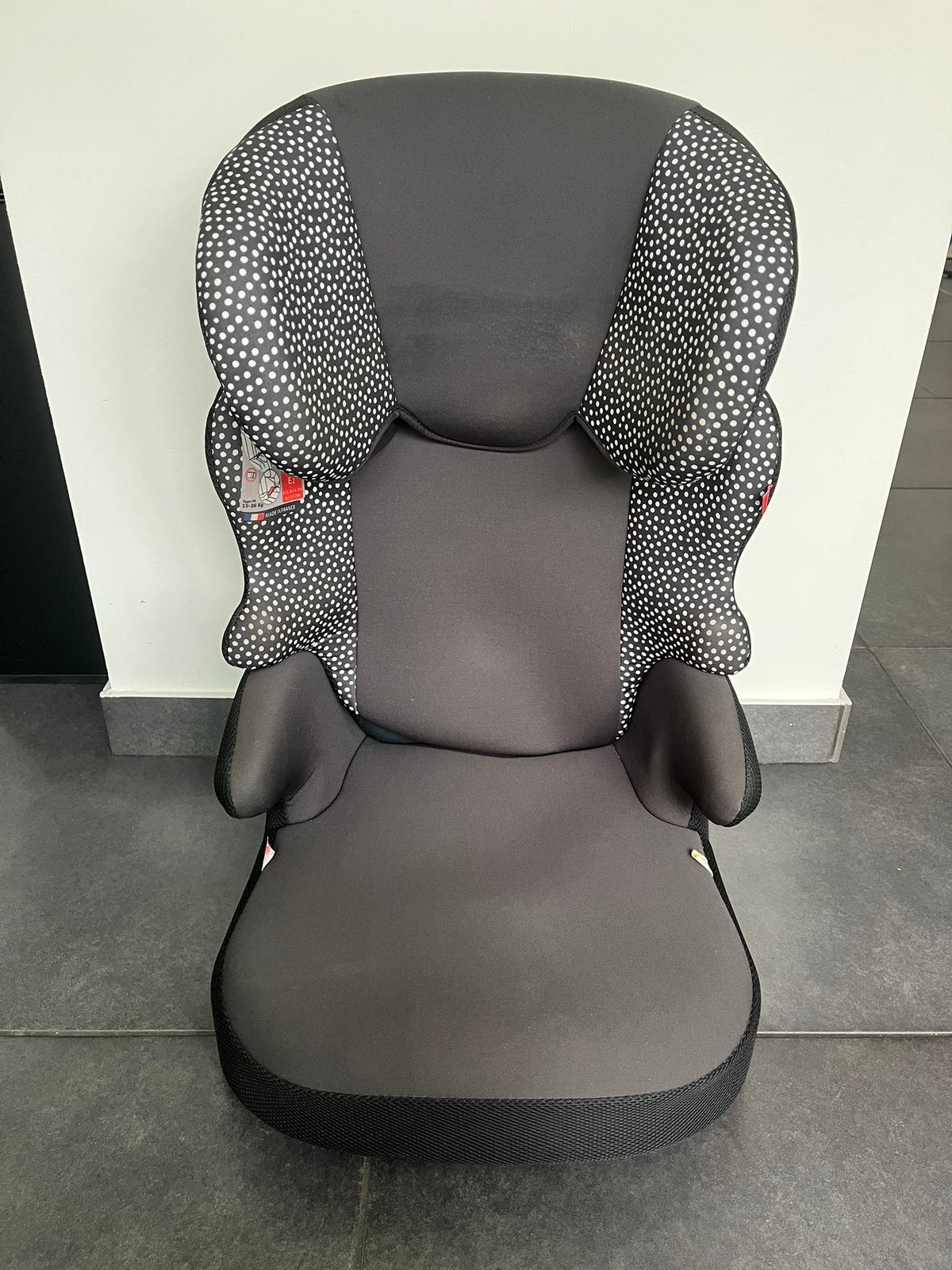 Autostoeltje en -zitje in 1 HEMA, Autogordel, 15 t/m 36 kg, Zo goed als nieuw, Verstelbare rugleuning