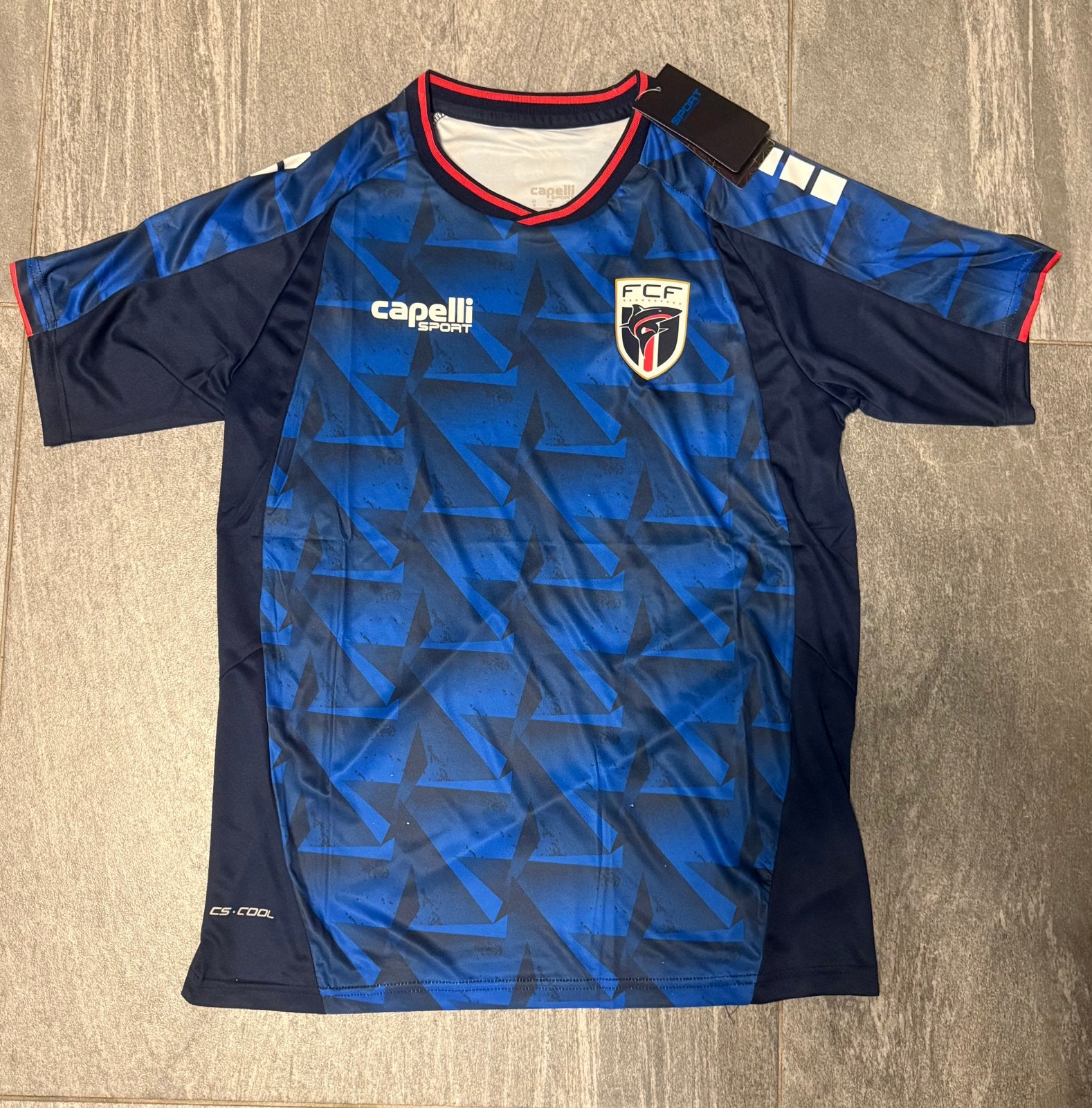 Kaapverdië Thuisshirt 2026 Maat: M L en XL, Maat L, Ophalen of Verzenden, Zo goed als nieuw, Shirt