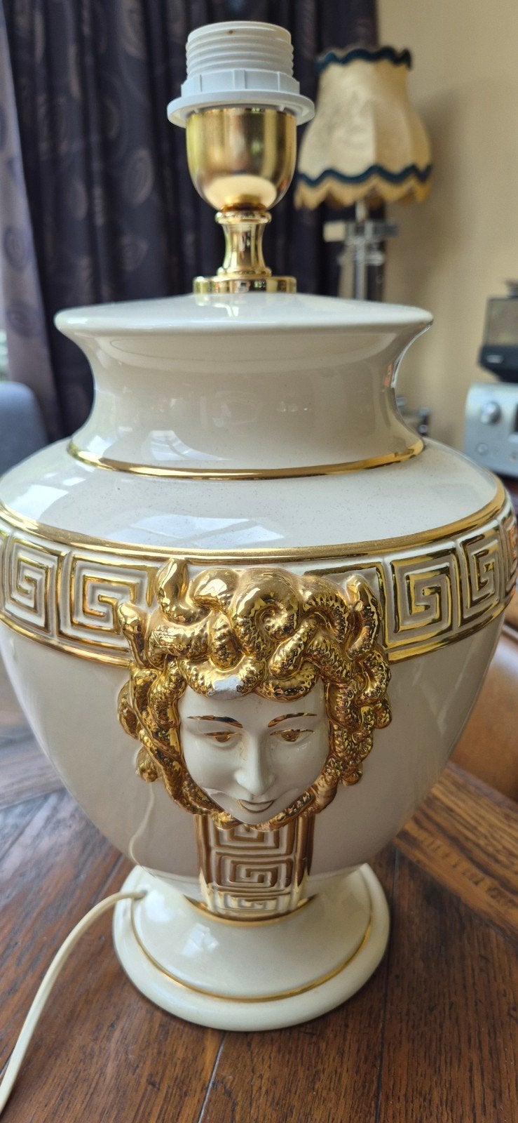 Vintage Bassano Tafellamp Medusa Goud Crème E27 Italië, Ophalen of Verzenden