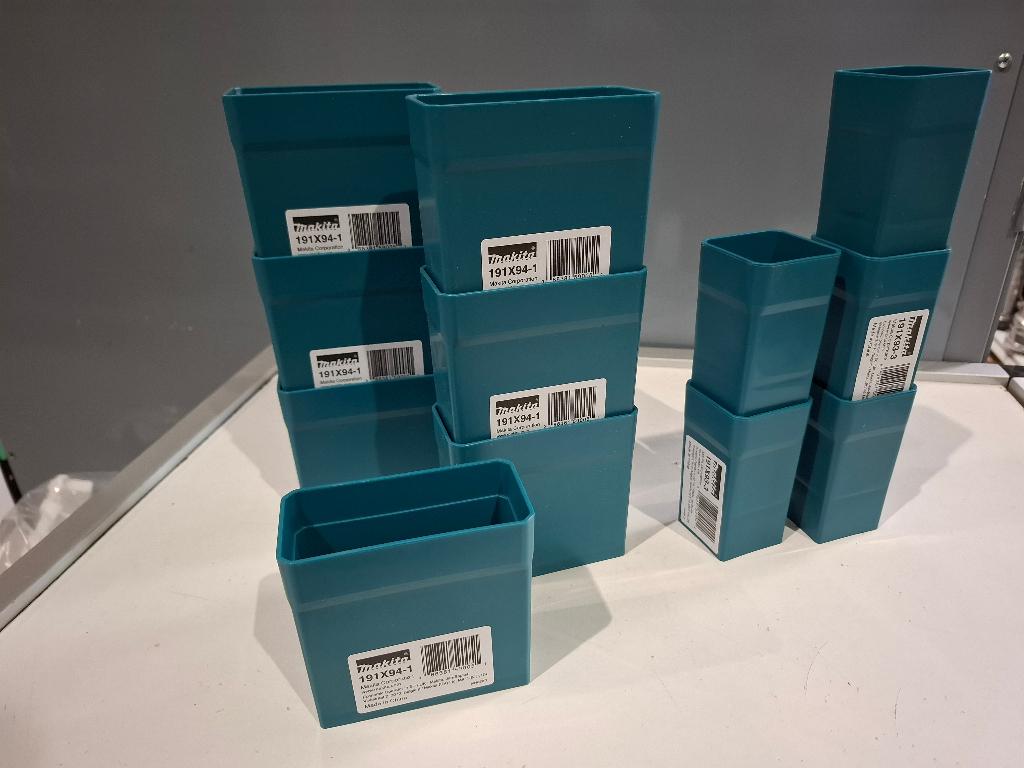 Makita Inzetbakjes 2 modellen, Ophalen, Nieuw
