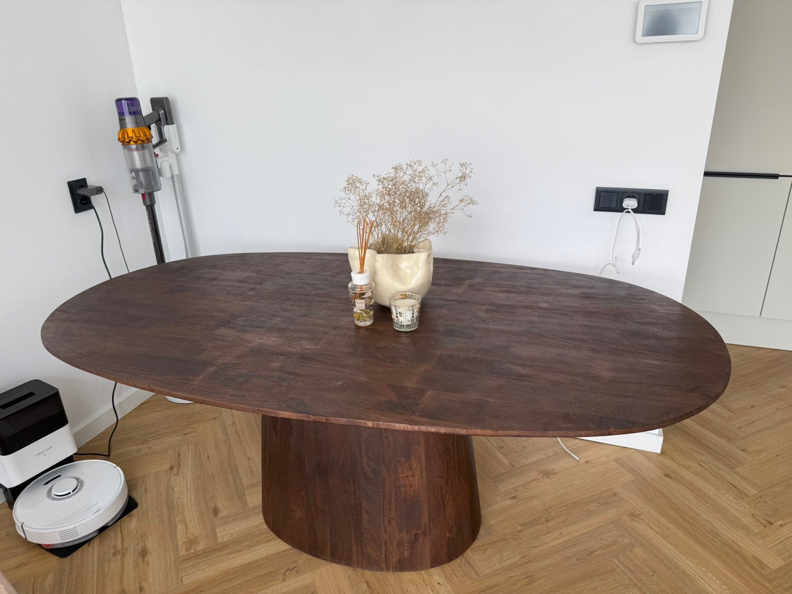 Eleonora eettafel japandi stijl, Ophalen, 200 cm of meer, 50 tot 100 cm, Zo goed als nieuw