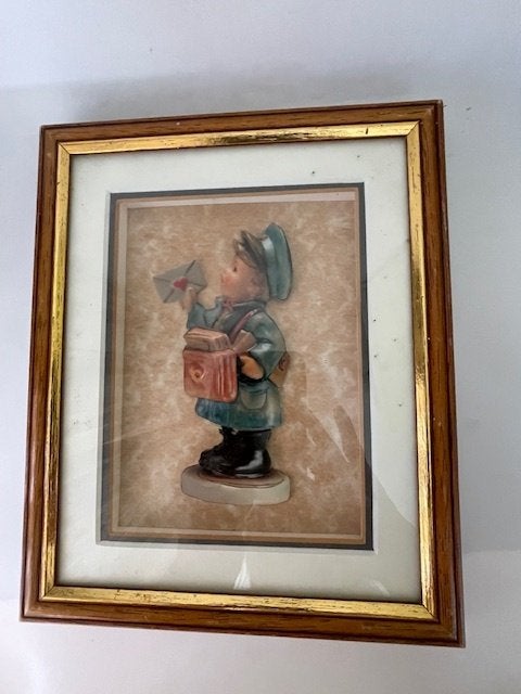 Ingelijste 3D Hummel afbeelding. Postbode met valentijnkaart, Ophalen, Zo goed als nieuw, Overige typen