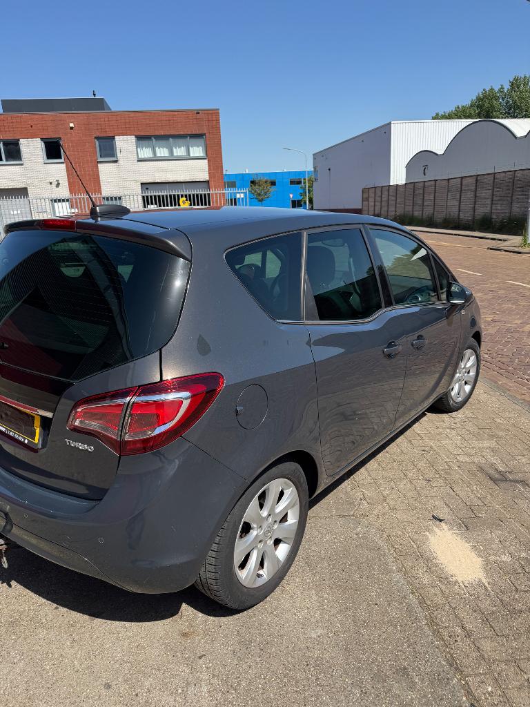 Opel Meriva 1.4 Turbo 88KW 2016 Grijs navie dealerondrhouden, Auto's, Voorwielaandrijving, Stof, 680 kg, Origineel Nederlands