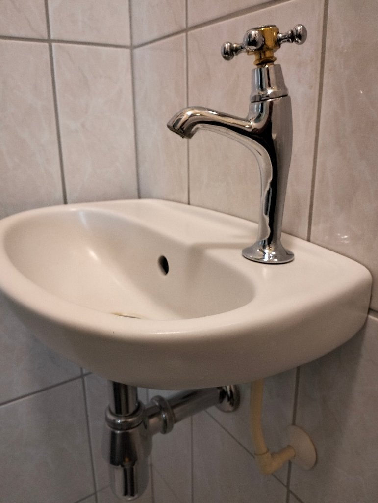 Wastafel met kraan en chroom sifon, Ophalen of Verzenden, Gebruikt, Chroom, Wastafel