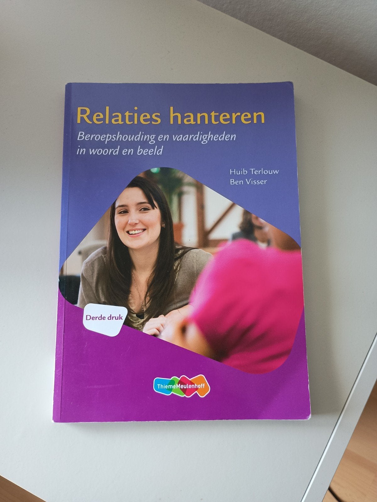 Relaties hanteren - Beroepshouding en vaardigheden, Boeken, Studieboeken en Cursussen, Zo goed als nieuw, MBO, Gamma, Huib Terlouw, Ben Visser