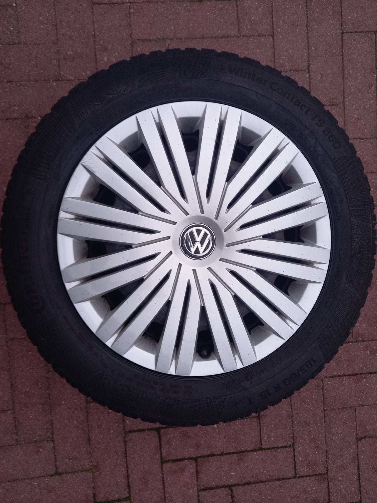 Set van 4, Continental 185/60 R15 T winterbanden, Ophalen, Gebruikt