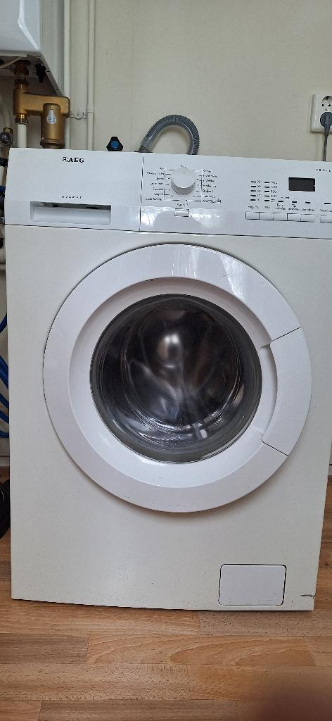 AEG Lavamat L60460FL wasmachine, Witgoed en Apparatuur, Wasmachines, Gebruikt, Voorlader, 4 tot 6 kg, 90 tot 95 cm, 1200 tot 1600 toeren