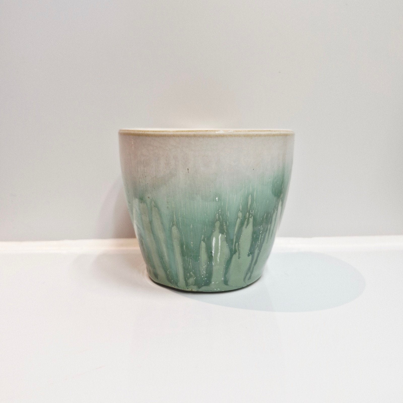 bloempot groen crème kleur - hk Living stijl, Gebruikt, Rond, Ophalen of Verzenden, Balkon