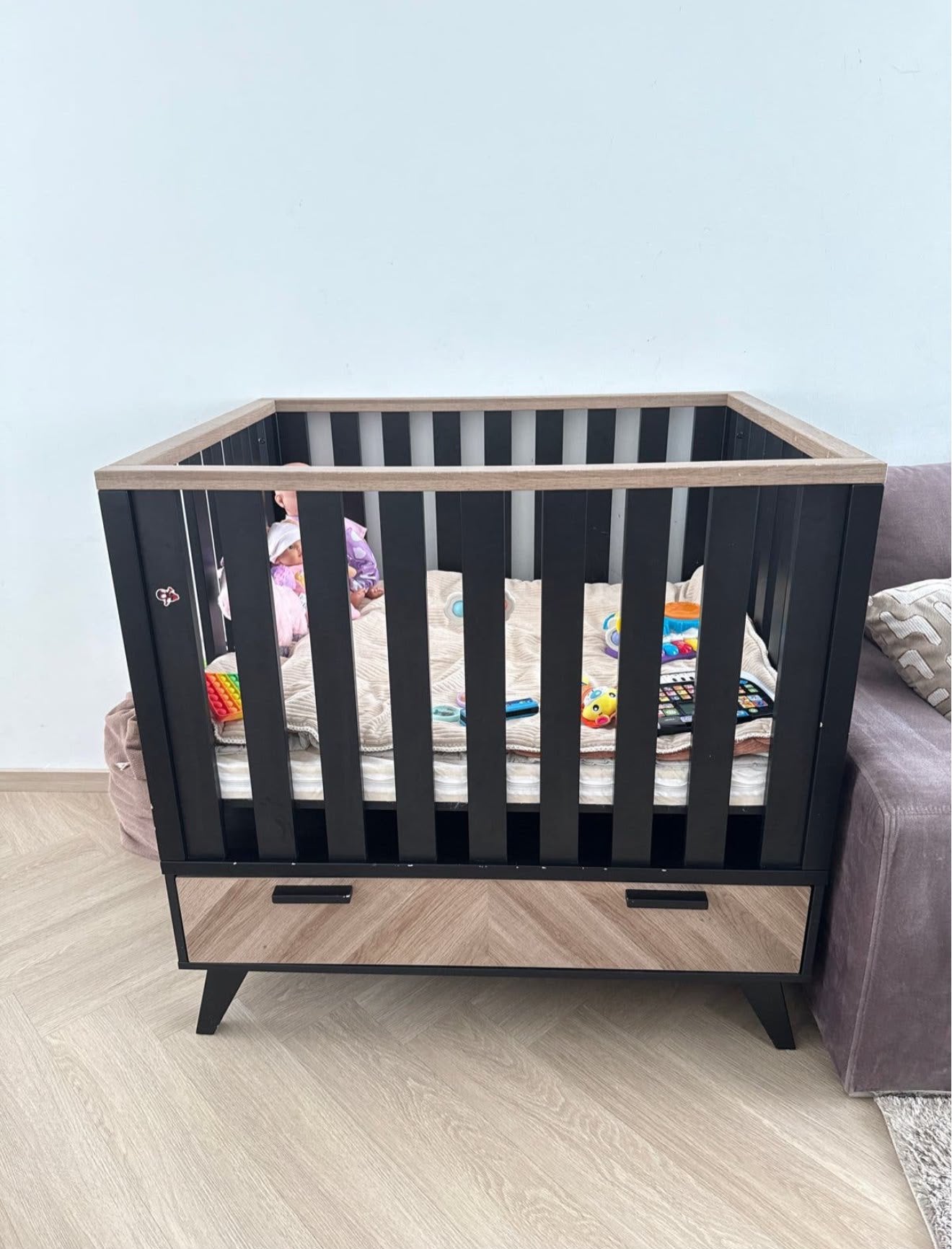 Interbaby MOET WEG MDF Box Met Lade Zwart / Visgraatmotief, Ophalen, Gebruikt, Rechthoekig, Lade
