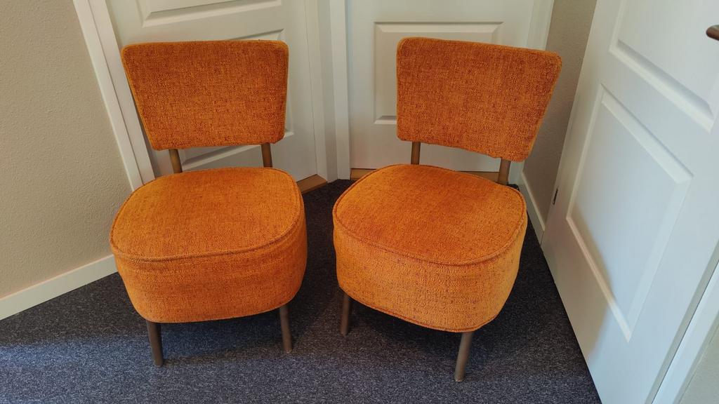 Oranje stoelen, Huis en Inrichting, Ophalen