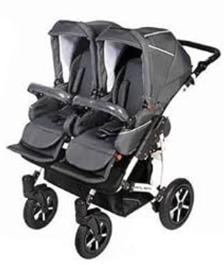 Gratis af te halen: Tweeling kinderwagen (grijs), Kinderen en Baby's, Kinderwagens en Combinaties, Gebruikt, Duowagen, Ophalen