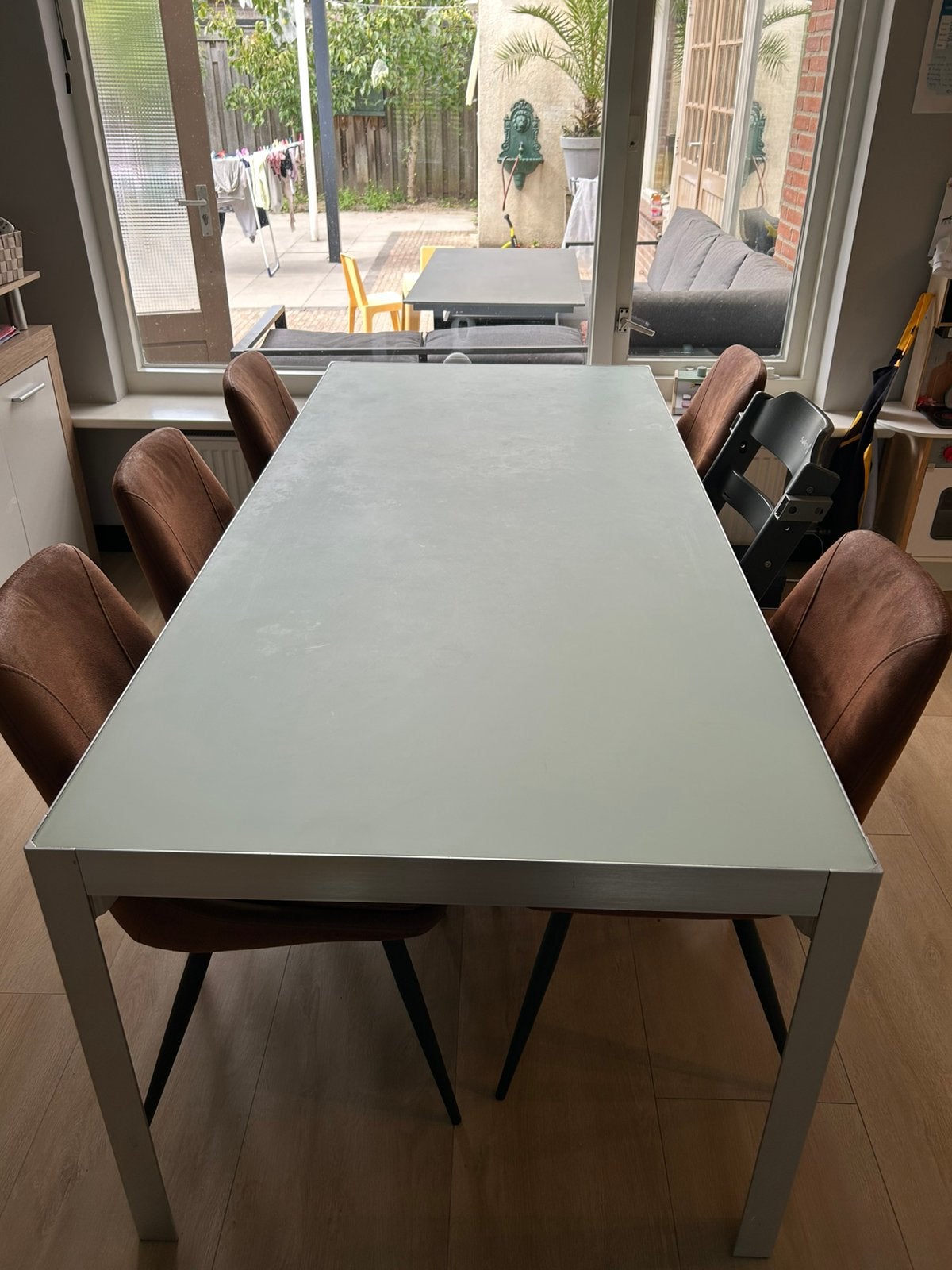 Glazen glas eettafel, met alu frame, 90x200, 73,5cm hoog, Huis en Inrichting, Tafels | Eettafels, Gebruikt, Glas, Rechthoekig