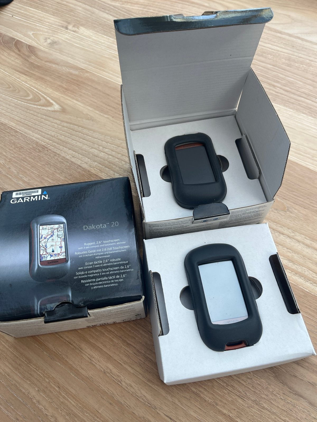 Garmin Dakota 20 Fietsnavigatie - nog maar 1 beschikbaar, Fietsen en Brommers, Fietsaccessoires | Fietscomputers, Ophalen of Verzenden