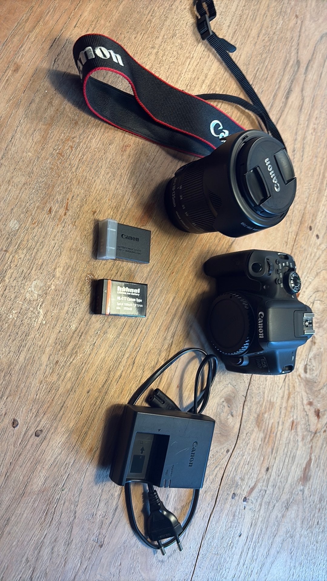 Canon 750D, incl canon lens 18-135mm, Audio, Tv en Foto, Fotocamera's Digitaal, Gebruikt, Spiegelreflex, Canon, Ophalen of Verzenden