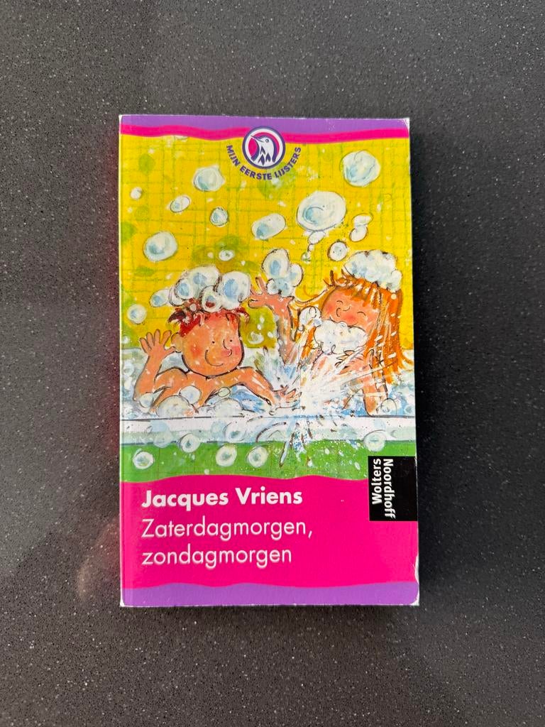 Zaterdagmorgen, zondagmorgen - Jacques Vriens, Boeken, Kinderboeken | Jeugd | onder 10 jaar, Ophalen of Verzenden, Gelezen, Fictie algemeen
