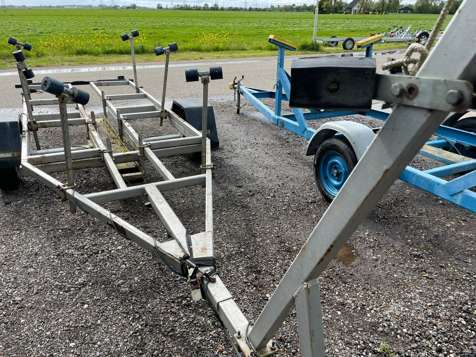 2x Zeilboottrailer stallingstrailer 750 kg kielboot trailer, Watersport en Boten, Ophalen, Minder dan 1500 kg, Gebruikt, 6 tot 9 meter