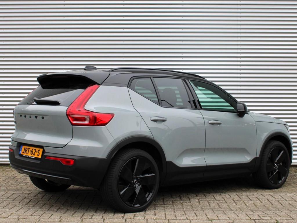 Volvo EX40 Single Motor Extended Range Plus Black Edition Au, Auto's, Automaat, Volvo Selected Used Cars, Origineel Nederlands