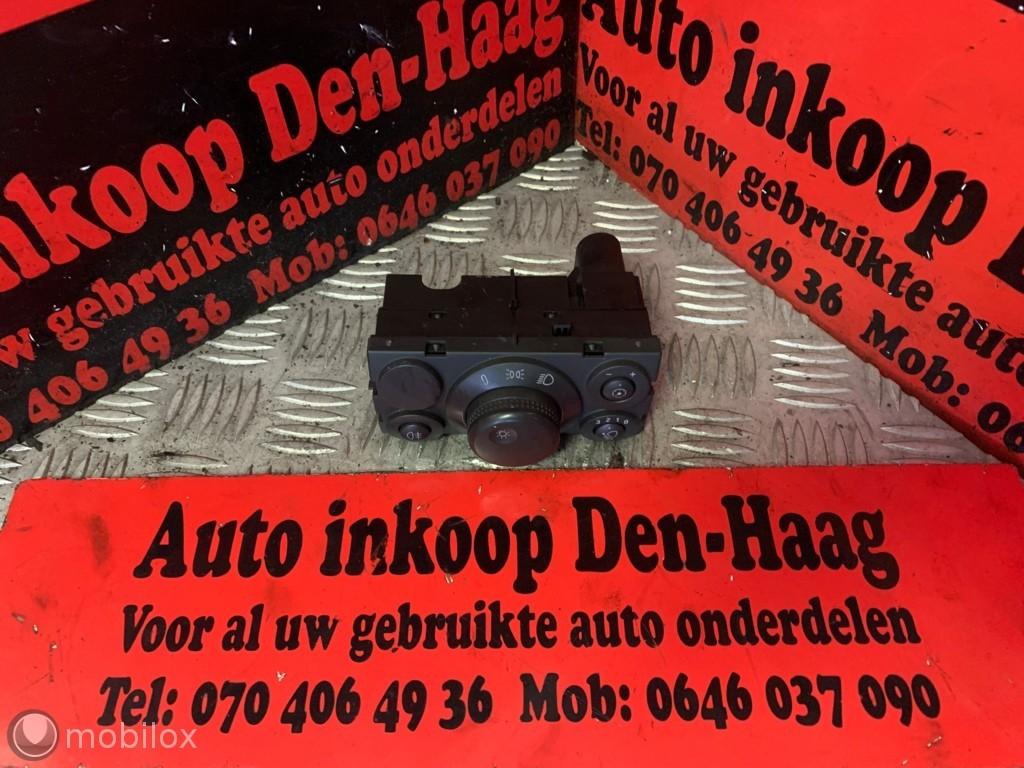 Opel Astra H ('04-'09) Lichtschakelaar 13100136, Gebruikt, Opel, Ophalen of Verzenden, Opel