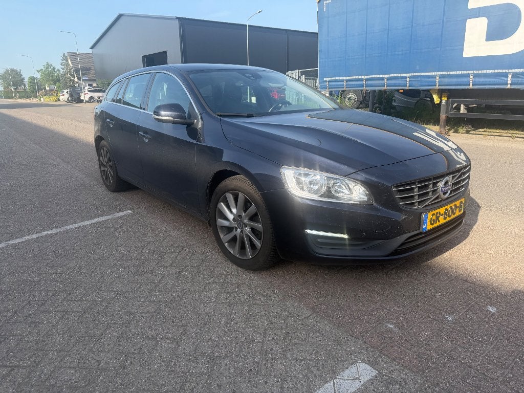 Volvo V60 D2 120pk Start/stop 2015 Blauw, Voorwielaandrijving, 4 cilinders, 1969 cc, Blauw