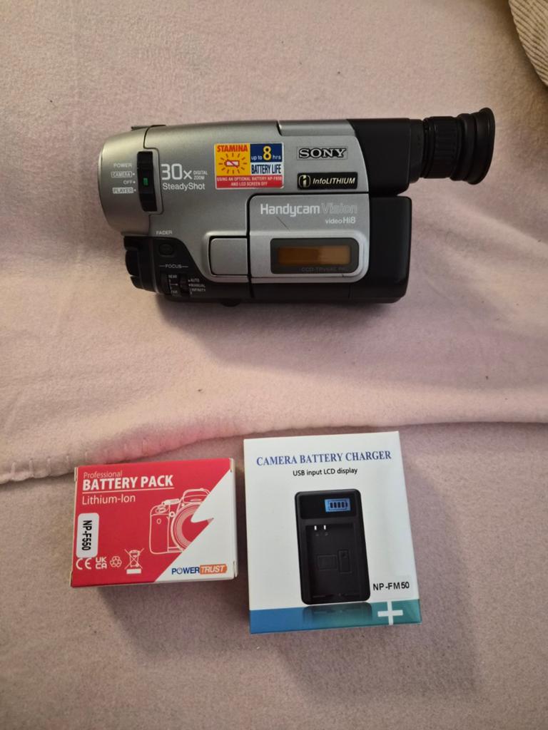 Sony Handycam Vision Video Hi8 CCD-TRV64E PAL Camcorder, Audio, Tv en Foto, Videocamera's Digitaal, Gebruikt, Overige soorten