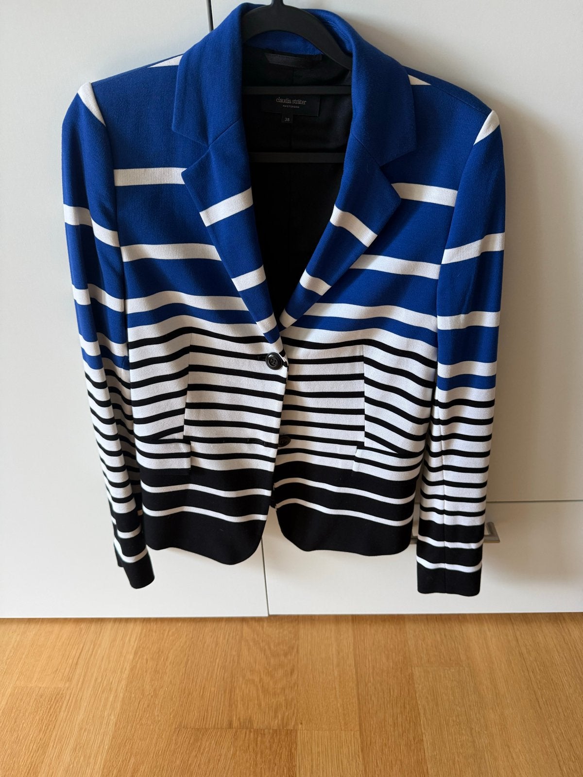 Claudia Sträter blazer maat 38 in blauw, wit en zwart, Maat 38/40 (M), Blauw, Ophalen of Verzenden, Jasje