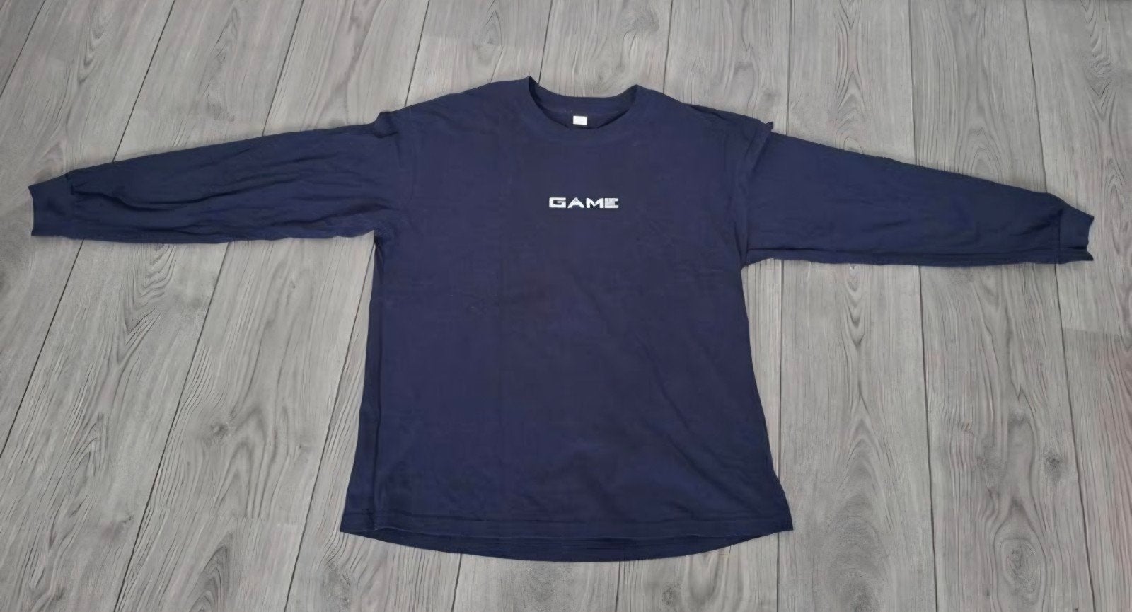 Donkerblauw longsleeve shirt met "GAME" opdruk - Maat L, Ophalen of Verzenden, Zo goed als nieuw, Maat 52/54 (L), Blauw
