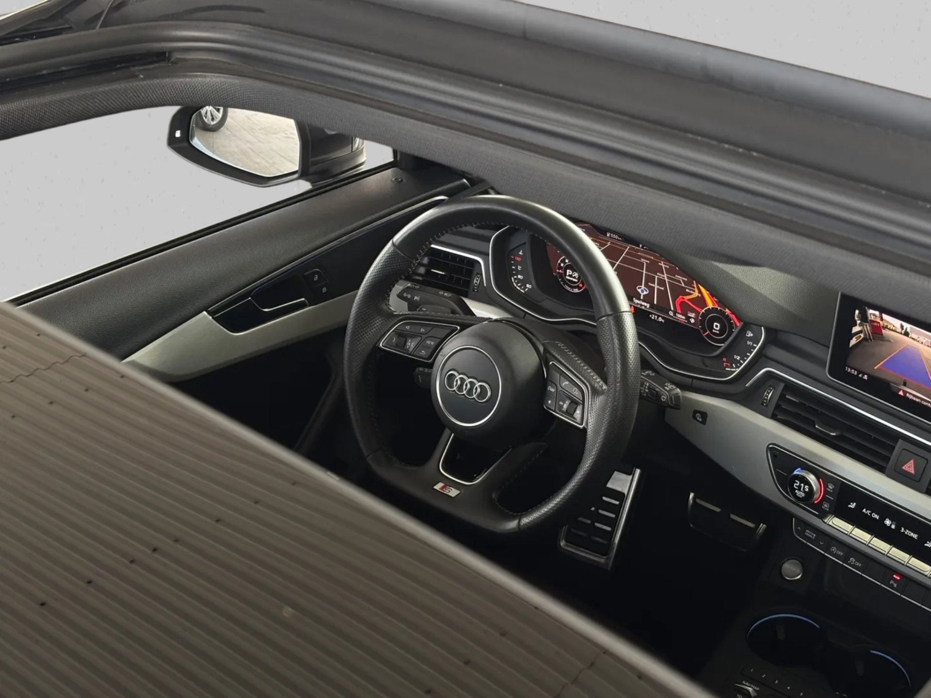 Audi A4 Avant 1.4 TFSI Sport S line black edition(Goed OnH,, Gebruikt, 4 cilinders, 150 pk, Verwarmde buitenspiegels