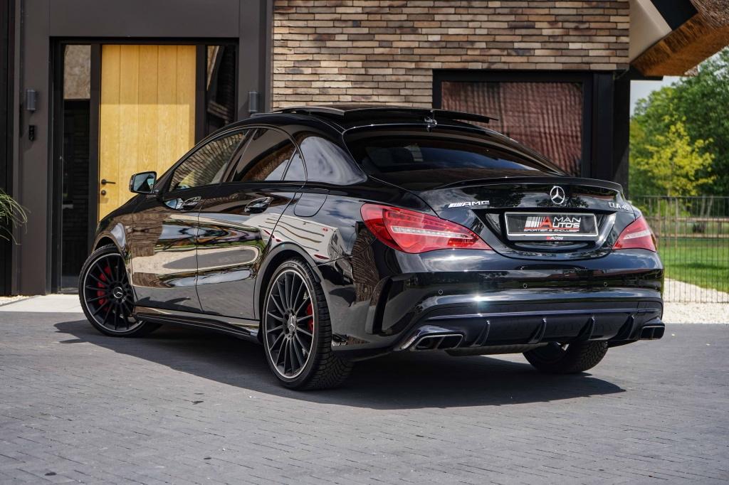 Mercedes-Benz CLA-Klasse 45 AMG 4-Matic 381PK Aero/Pano/Perf, Auto's, Automaat, CLA, Gebruikt, Euro 6