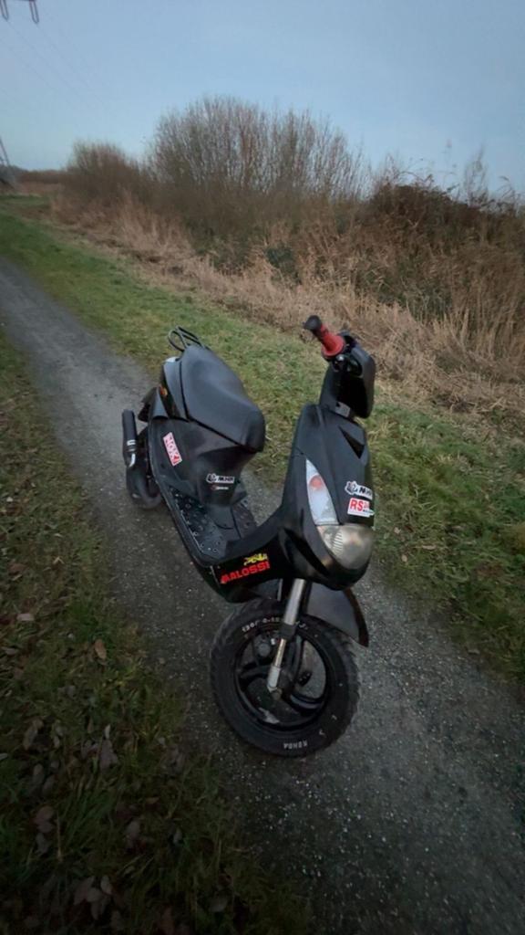 Vivacity 70cc Airsal T6 cilinder, 12mm carb, start niet, Fietsen en Brommers, Brommers | Overige merken, Gebruikt, Maximaal 25 km/u