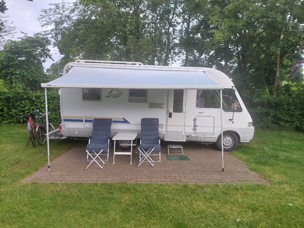 Intergraal camper - Bürstner - Fiat Ducato, Caravans en Kamperen, Campers, Integraal, Ringverwarming, Koelkast, Kluisje
